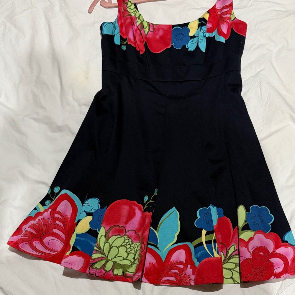 Nine West Navy Dress with Vibrant Accents